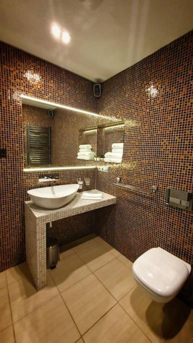 Vision Luxury Apartment Rynek Wroclaw Exterior photo